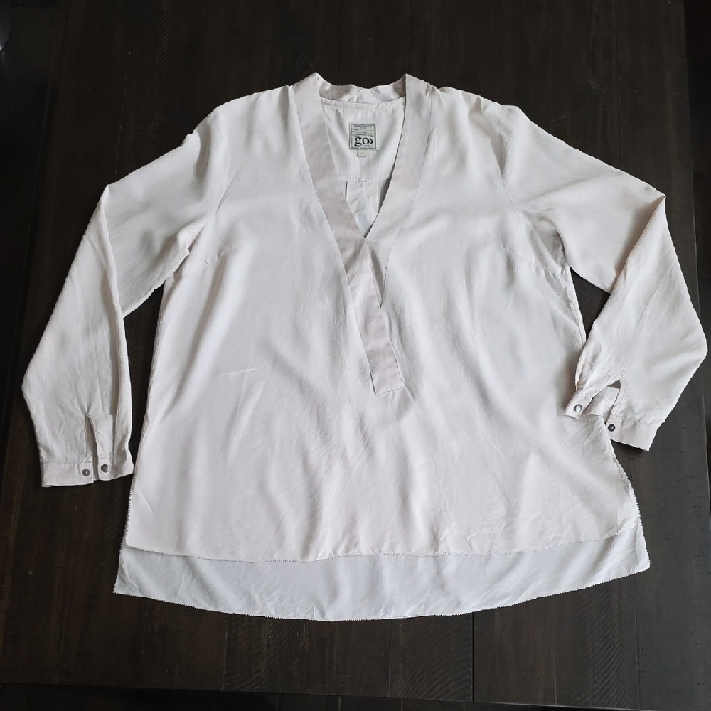 Go By GoSilk 100% Silk Cream Long Sleeve Kimono V-neck Blouse, Size L